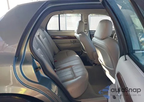 2005 Mercury Grand Marquis Ls/Lse from USA, damaged, VIN 2MEFM75W75X638144